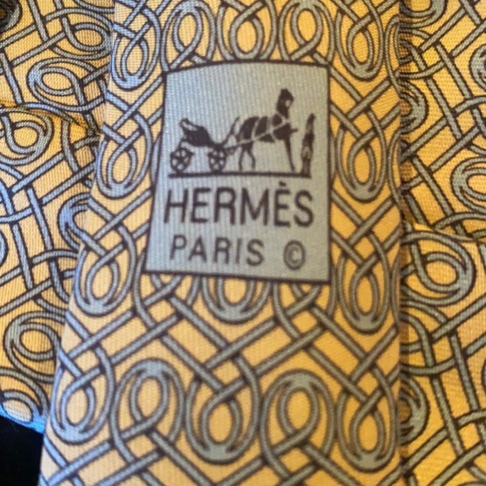 Like new Hermès Paris neck tie